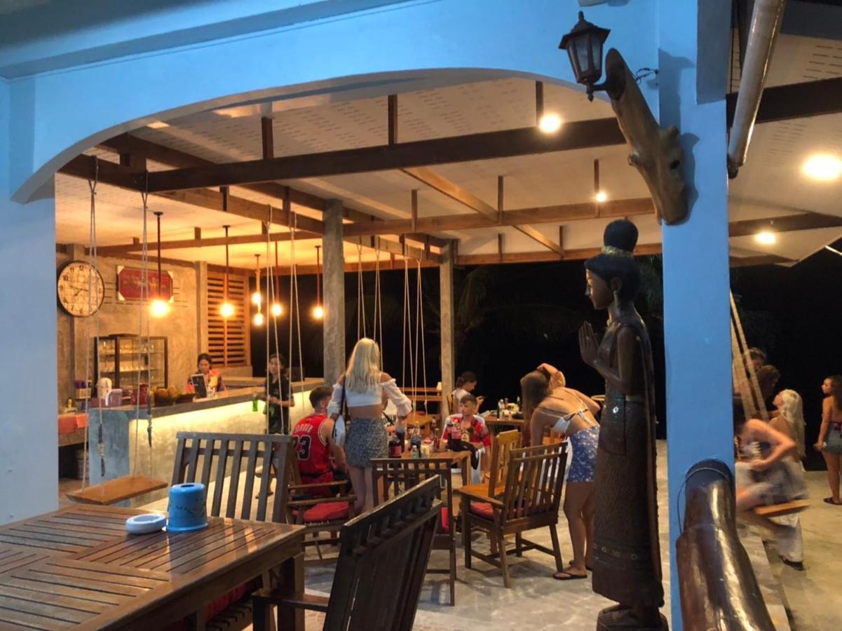 太阳海度假酒店 Baan Khai 外观 照片